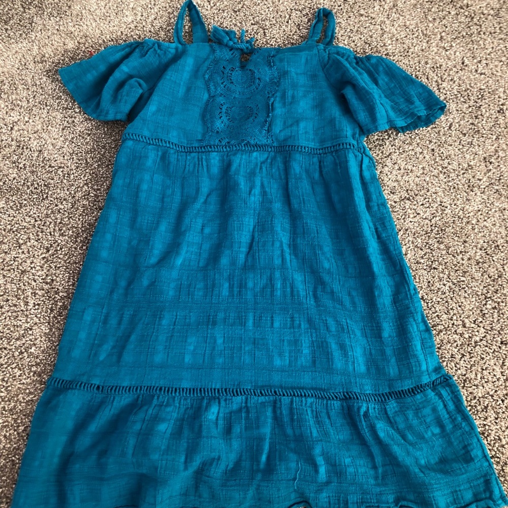 girls shirt
